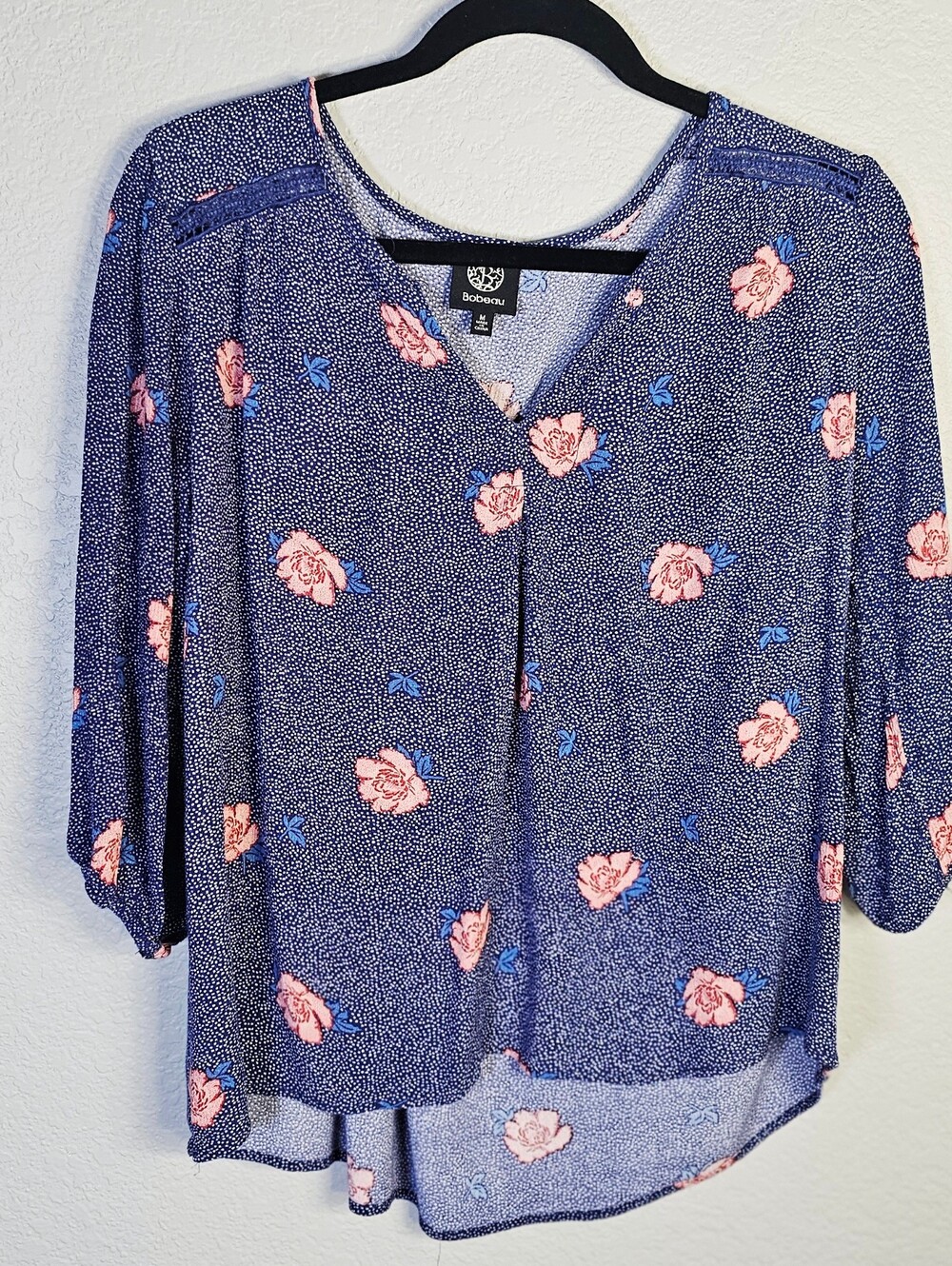 Bobeau Medium Navy Pink Rose Floral Blouse Crochet Trim 3/4 Sleeve